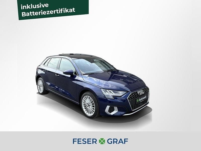 Blau Gebraucht 2022 Audi A3 Sportback e-tron Advanced Kleinwagen | 20.490 € (Fairer Preis) - Bild 1/3