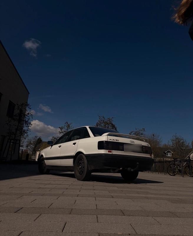 Gebraucht Audi 80 90 PS (66 kW) 1989 Weiß Limousine