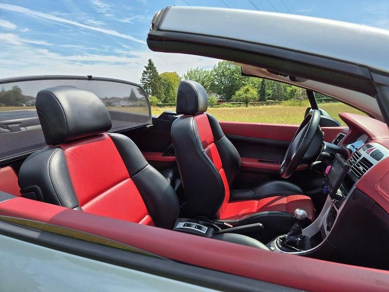 Gebraucht Peugeot 307 CC 136 PS (100 kW) 2005 Silber Cabrio