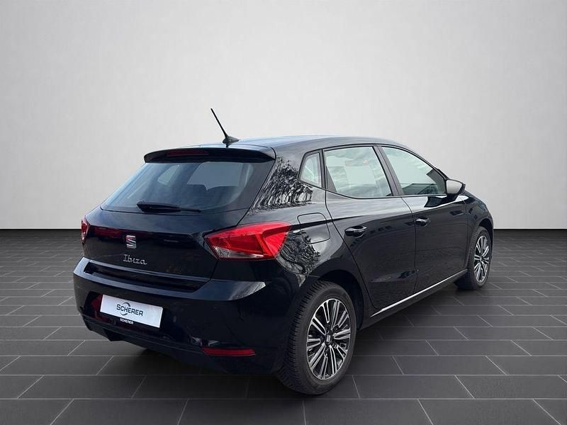 Gebraucht Seat Ibiza Style 116 PS (85 kW) 2024 Midnight schwarz metallic (metallic) Kleinwagen