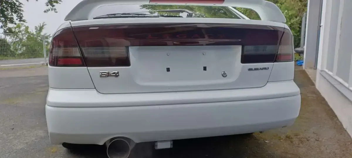 Gebraucht Subaru Legacy 295 PS (216 kW) 1999 Weiß Limousine
