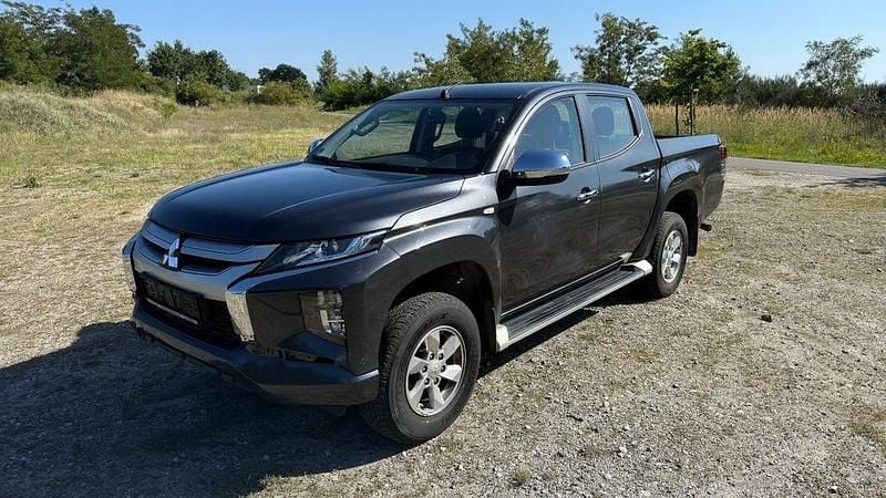 Grau Gebraucht 2022 Mitsubishi L200 Abholung | 19.950 € - Bild 1/4