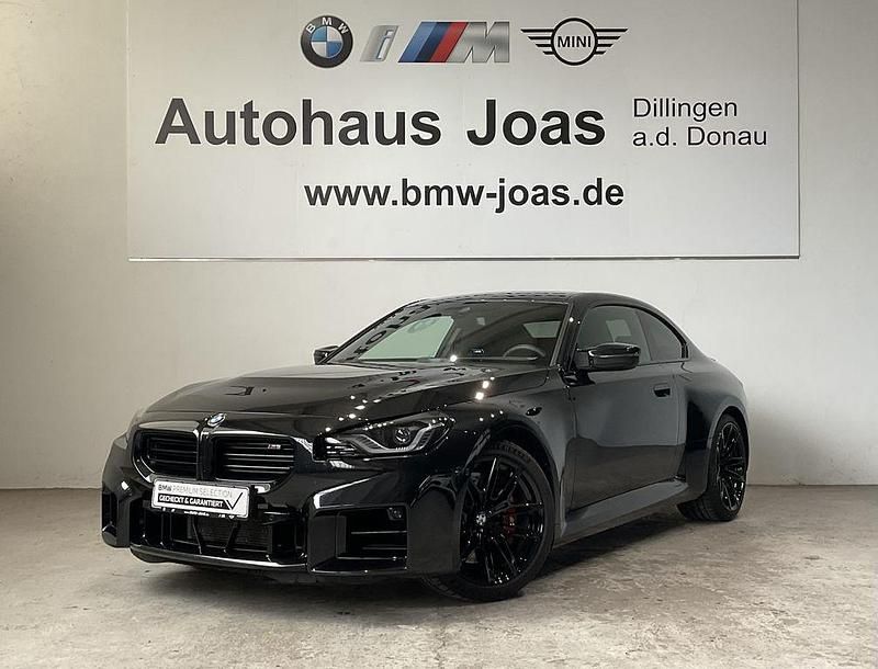 Saphirschwarz Gebraucht 2024 BMW M2 Performance Coupé | 63.500 € (Fairer Preis) - Bild 1/4