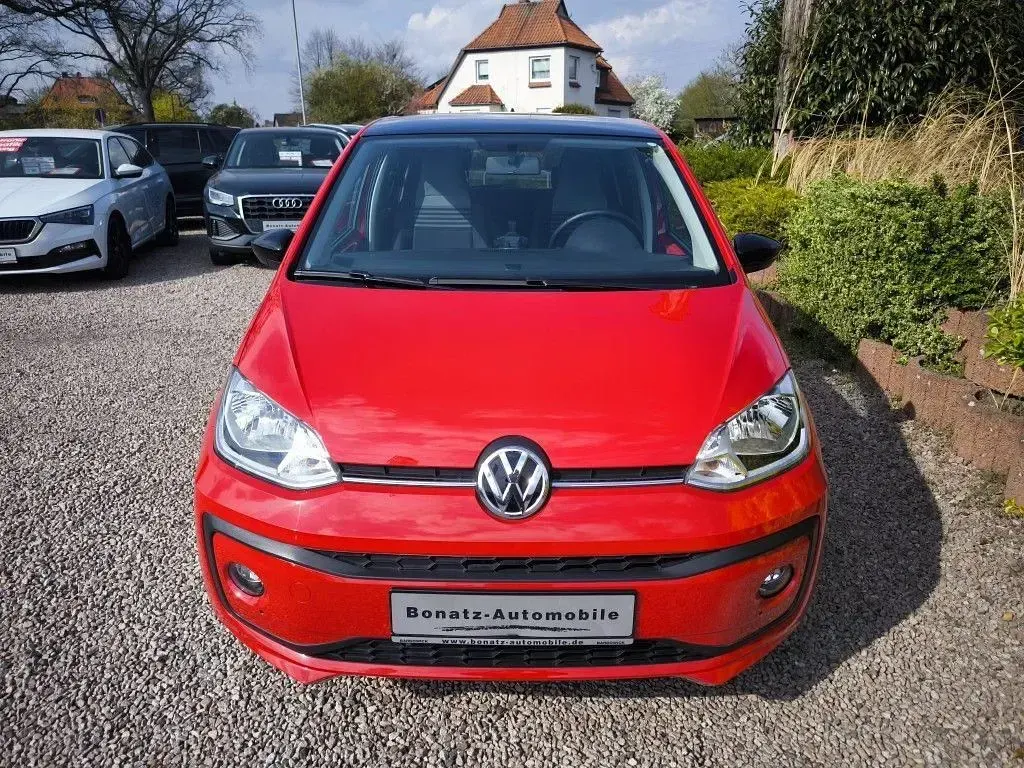 Second-hand VW up! move up! 75 CP (55 kW) 2017 Roșu Hatchback