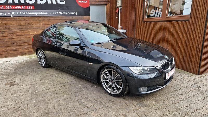 Gebraucht BMW 320 Performance 170 PS (125 kW) 2009 Schwarz Coupé