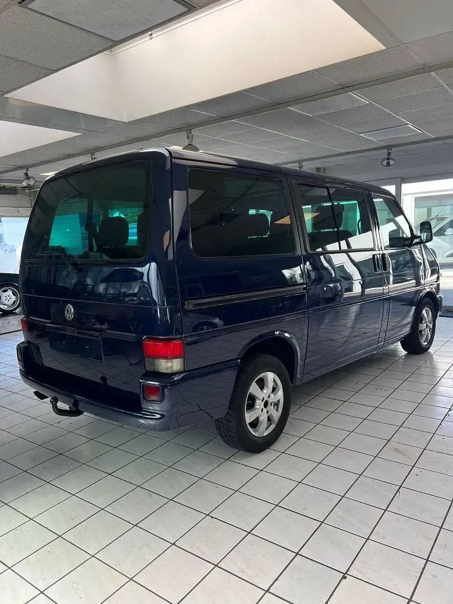 Gebraucht VW Caravelle 116 PS (85 kW) 2003 Blau Van