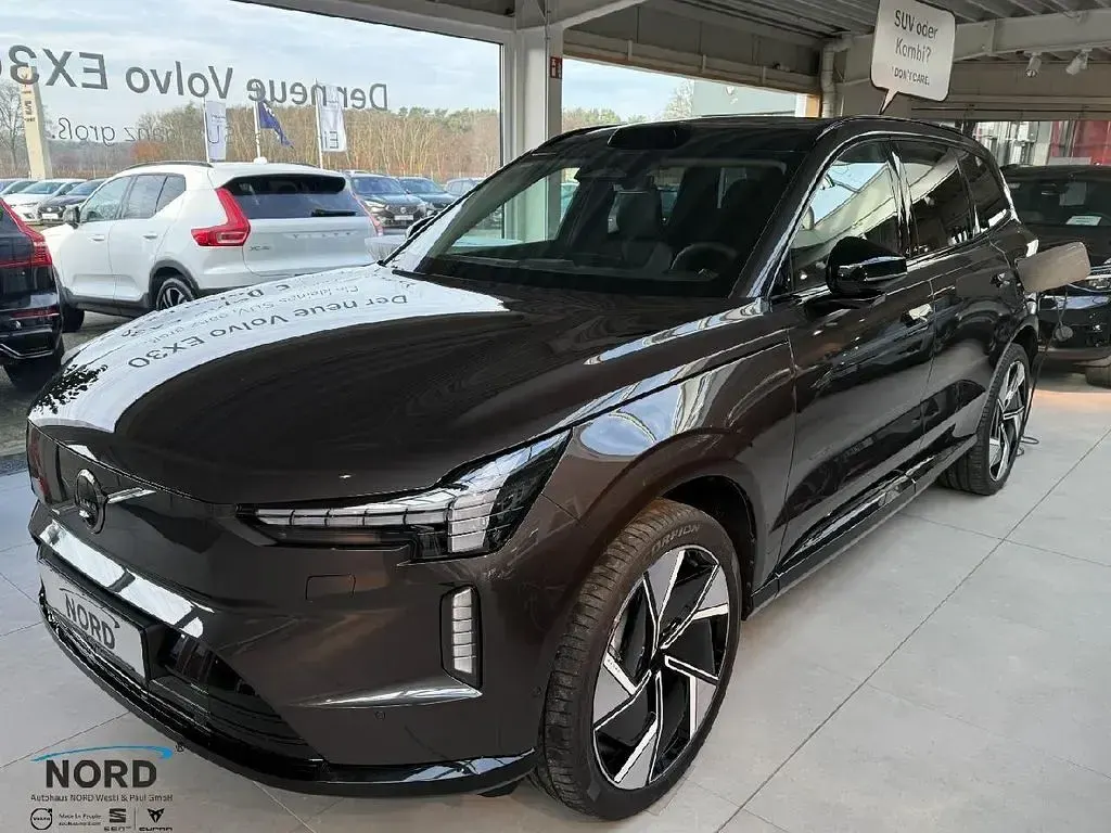 Gebraucht Volvo EX90 Performance 380 kW (517 PS) 2025 Platinum grey / metallic SUV