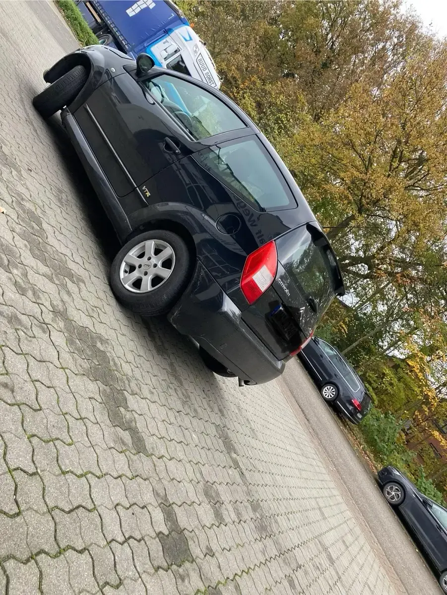 Gebraucht Citroën C2 74 PS (54 kW) 2006 Schwarz Kleinwagen
