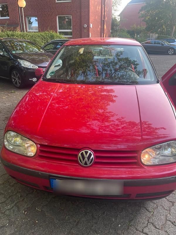 Rot Gebraucht 2002 VW Golf IV Limousine | 400 € (Superpreis) - Bild 1/4