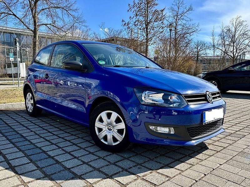 Gebraucht VW Polo Trendline 60 PS (44 kW) 2012 Blau Kleinwagen