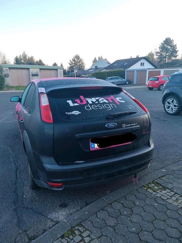 Gebraucht Ford Focus 115 PS (84 kW) 2006 Andere farben Limousine