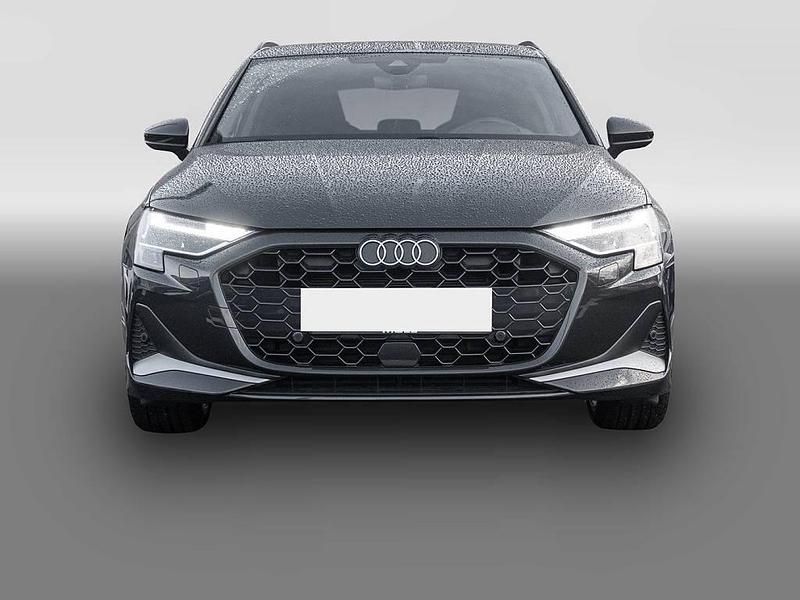 Usata Audi A3 Advanced 150 CV (110 kW) 2024 Grigio Berlina