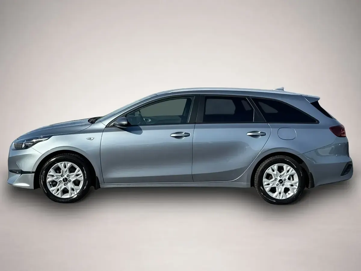 Gebraucht Kia Ceed Sportswagon LX 140 PS (102 kW) 2025 Silber Kombi