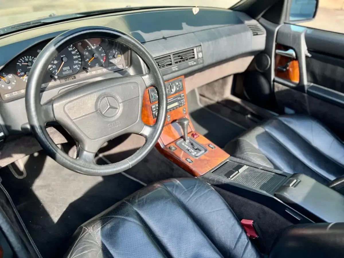 Gebraucht Mercedes SL300 190 PS (139 kW) 1992 Schwarz Cabrio