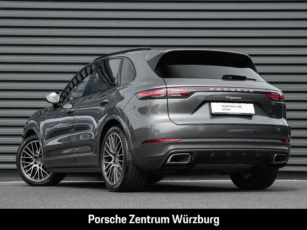 Gebraucht Porsche Cayenne 462 PS (339 kW) 2021 Grau SUV