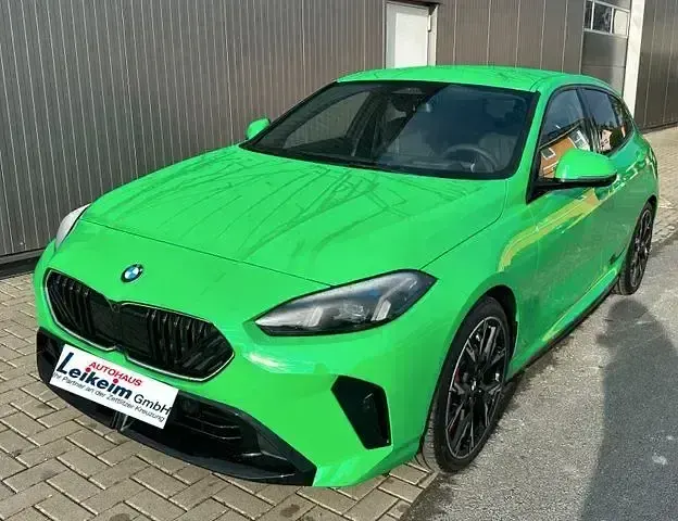 Gebraucht BMW 120 M Sport 170 PS (125 kW) 2025 Grün Kleinwagen
