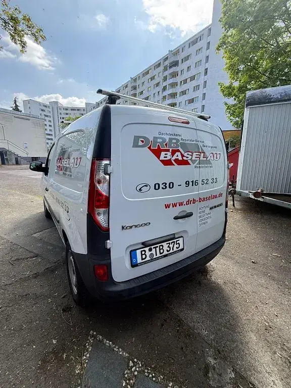 Gebraucht Renault Kangoo 80 PS (58 kW) 2020 Weiß Van / Kleinbus