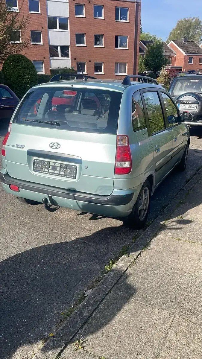 Occasion Hyundai Matrix 104 ch (76 kW) 2008 Bleue Monospace