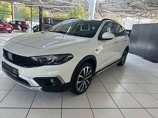 Gebraucht 2024 Fiat Tipo Cross Limousine | 22.200 € (Teuer) - Bild 1/4