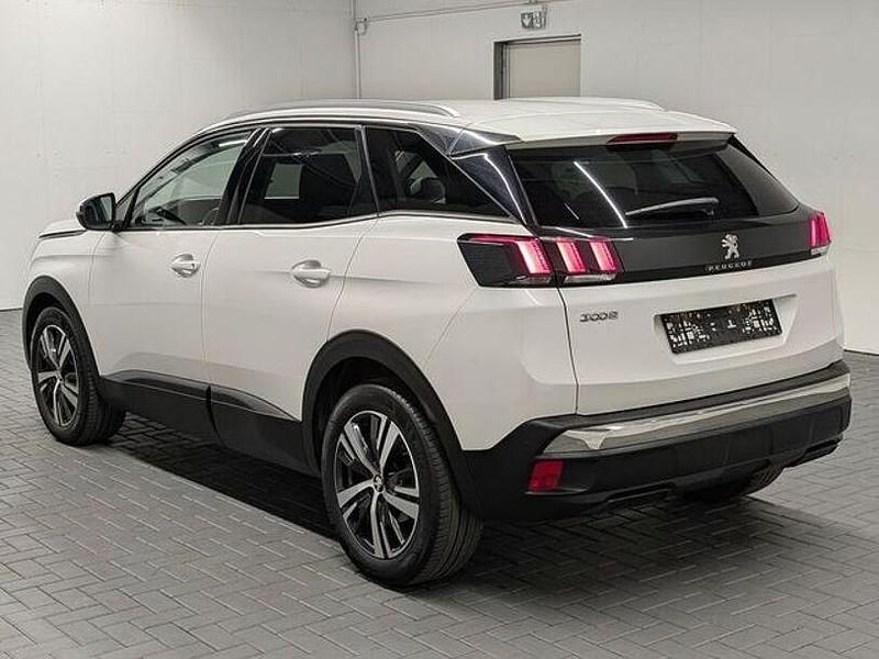 Gebraucht Peugeot 3008 Active 131 PS (96 kW) 2018 Weiß SUV
