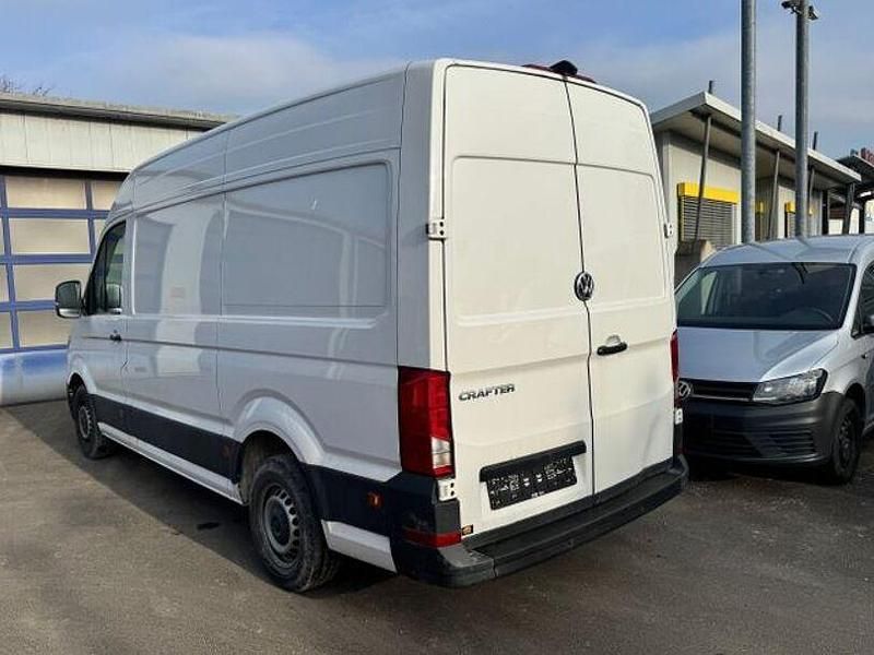 Gebraucht VW Crafter 140 PS (102 kW) 2021 Candyweiß Van