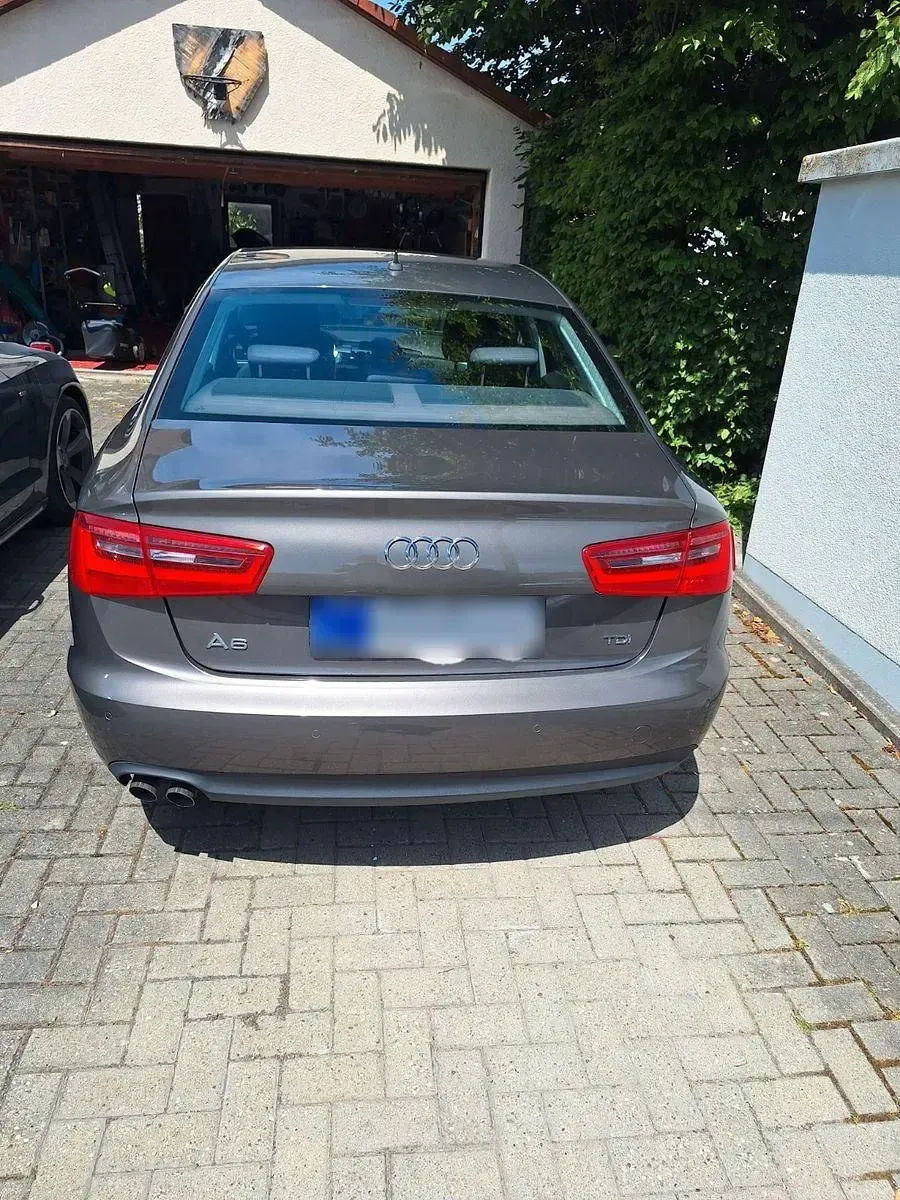 Gebraucht Audi A6 177 PS (130 kW) 2011 Grün Limousine
