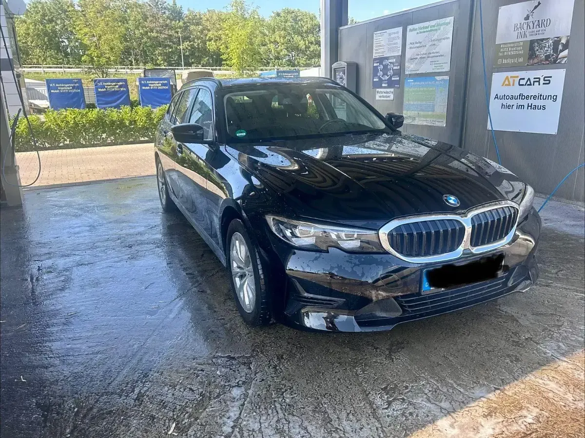 Gebraucht BMW 318 150 PS (110 kW) 2022 Schwarz Kombi
