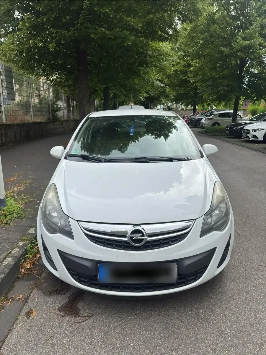 Gebraucht Opel Corsa 69 PS (50 kW) 2014 Weiß Kleinwagen