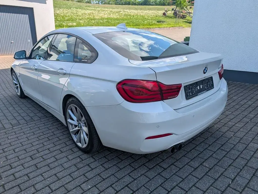 Gebraucht BMW 420 184 PS (135 kW) 2018 Weiß Coupé