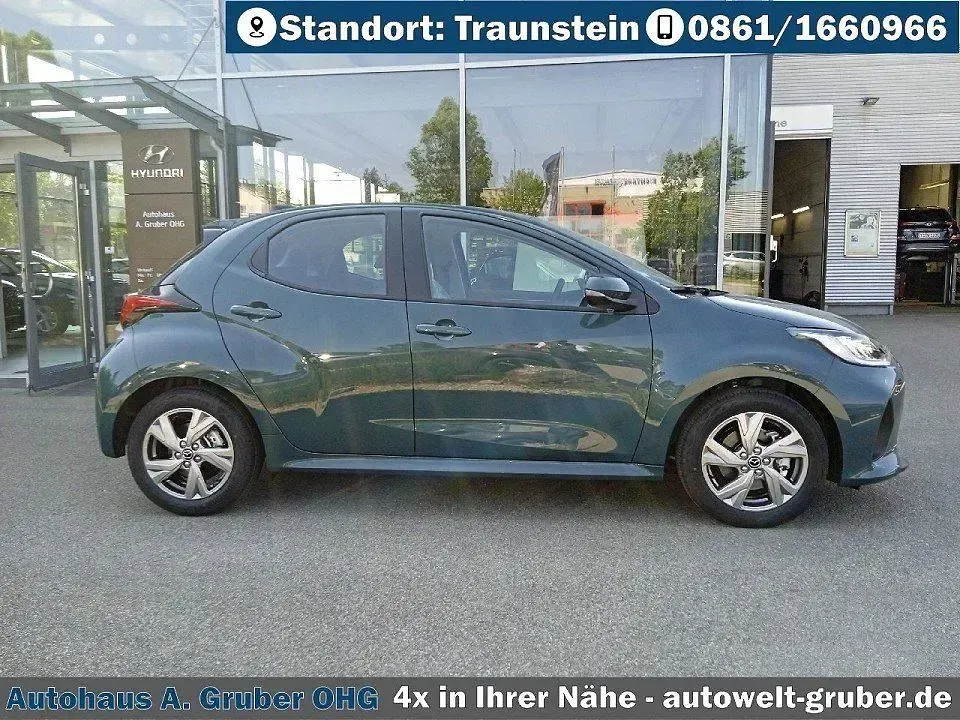 Neu Mazda 2 Exclusive 116 PS (85 kW) 2026 Fern green Kleinwagen