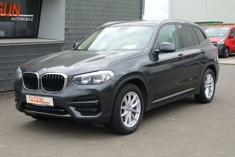 Grau Gebraucht 2019 BMW X3 SUV | 18.890 € (Fairer Preis) - Bild 1/4