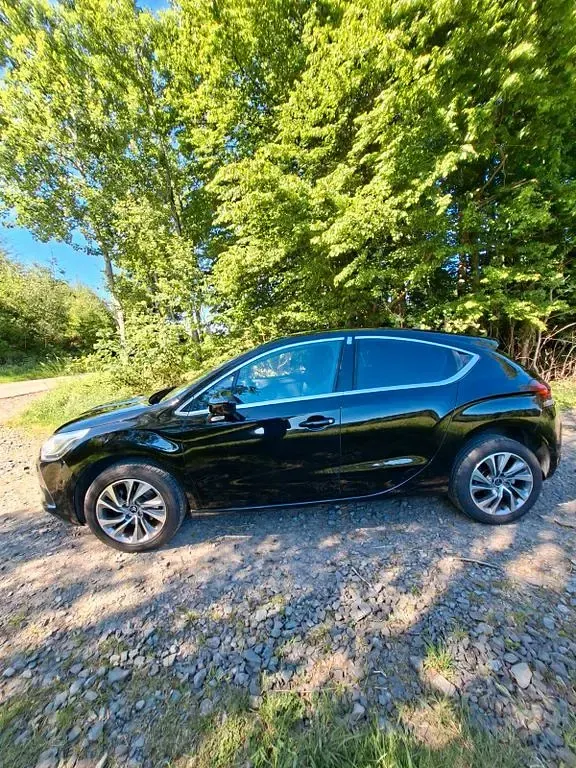 Gebraucht Citroën DS4 So Chic 163 PS (119 kW) 2012 Schwarz Kleinwagen