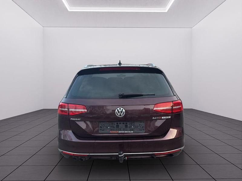 Gebraucht VW Passat Highline 190 PS (139 kW) 2015 Rot Kombi