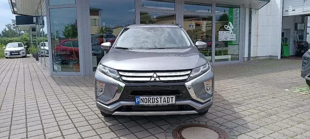 Gebraucht Mitsubishi Eclipse Cross Edition 163 PS (119 kW) 2019 Grau SUV