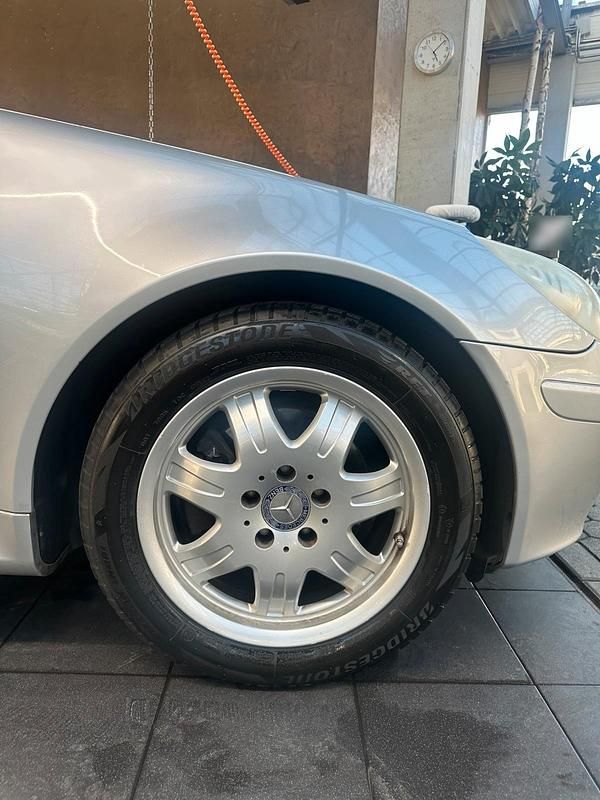 Gebraucht Mercedes 200 162 PS (119 kW) 2005 Silber Cabrio