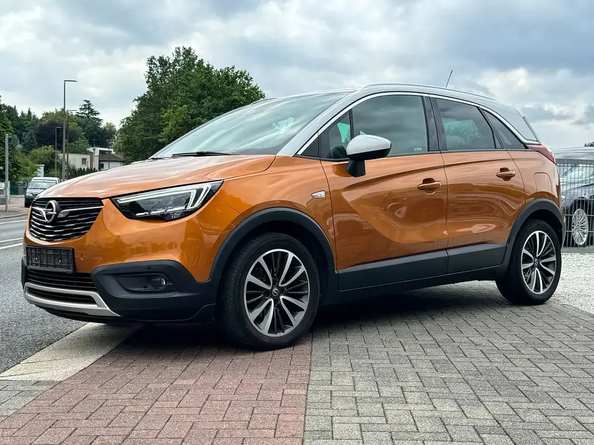 Gebraucht Opel Crossland X Ultimate 131 PS (96 kW) 2018 Orange SUV