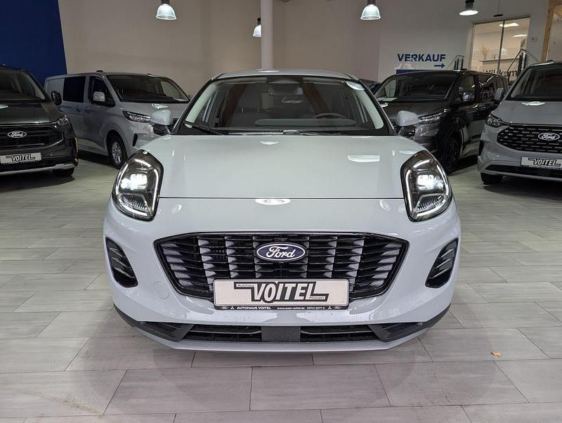 Neu Ford Puma Titanium 125 PS (91 kW) 2025 Grau SUV