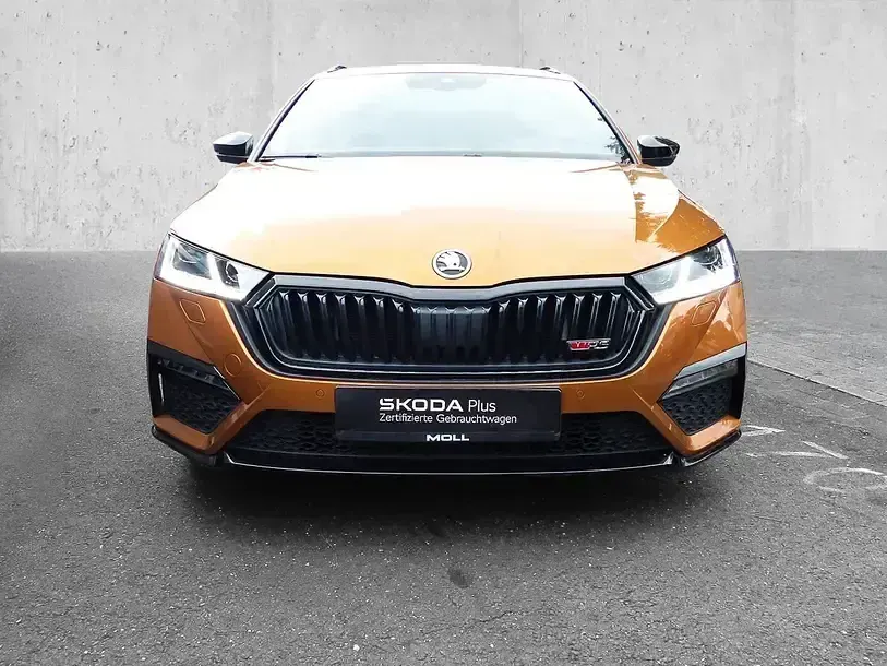Gebraucht Skoda Octavia RS 200 PS (147 kW) 2024 Phoenixorange premium (metallic) Kombi