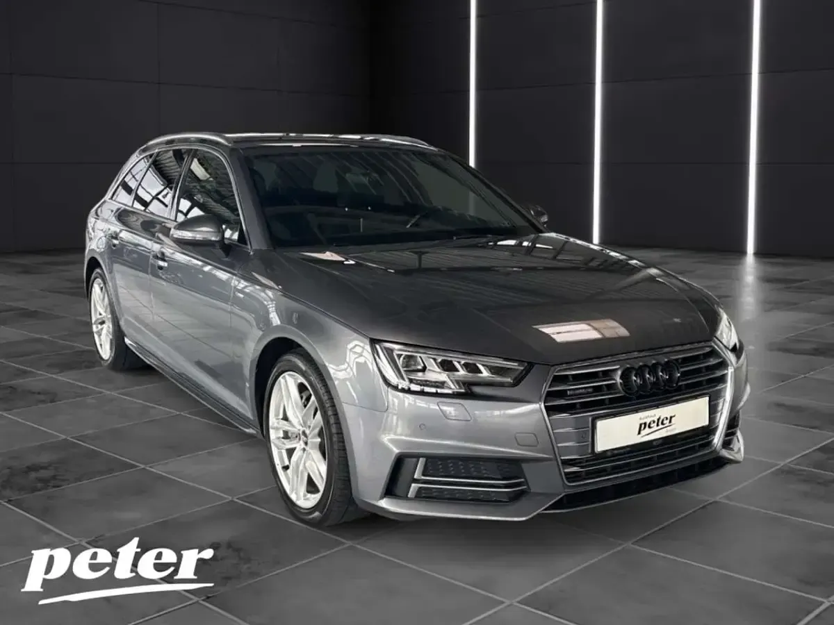 Gebraucht Audi A4 Ambiente 218 PS (160 kW) 2018 Grau Kombi