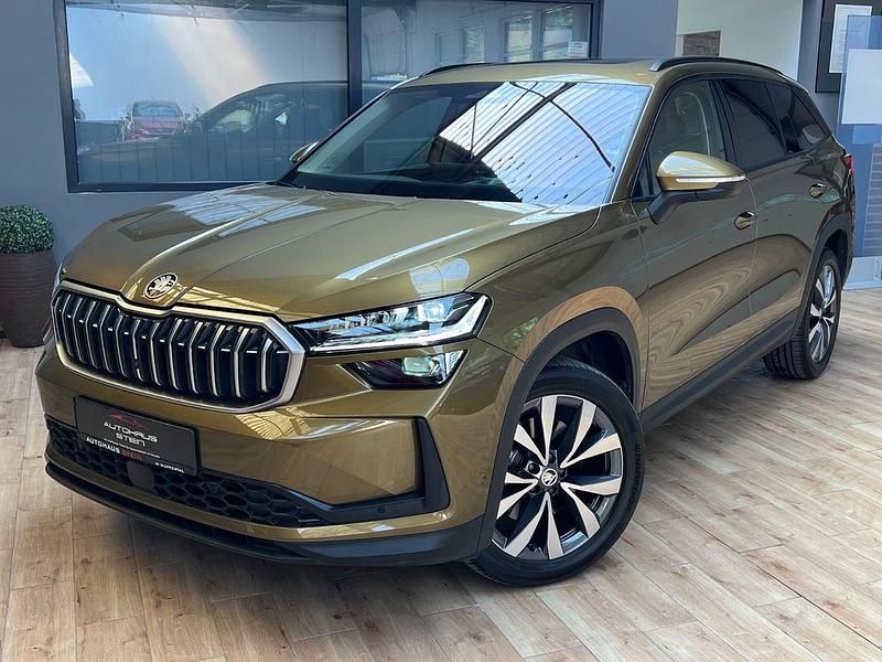 Gold Gebraucht 2024 Skoda Kodiaq Selection SUV | 48.890 € (Fairer Preis) - Bild 1/4