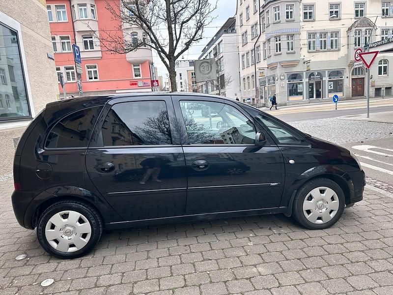 Gebraucht Opel Meriva 105 PS (77 kW) 2008 Schwarz Van / Kleinbus