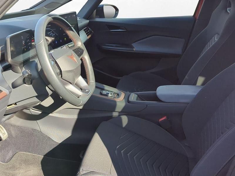 Gebraucht Cupra Born 150 kW (204 PS) 2022 Rot Kleinwagen