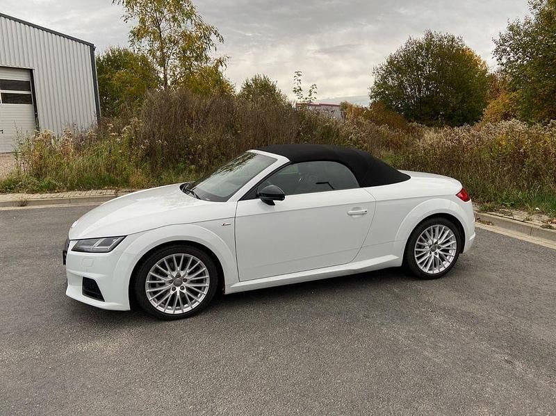 Weiß Gebraucht 2017 Audi TT Roadster Sport Cabrio | 27.000 € (Fairer Preis) - Bild 1/4