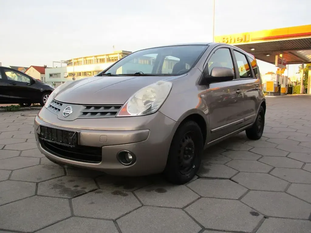 Gebraucht Nissan Note Acenta 110 PS (80 kW) 2008 Cafe latte (m) Kleinwagen