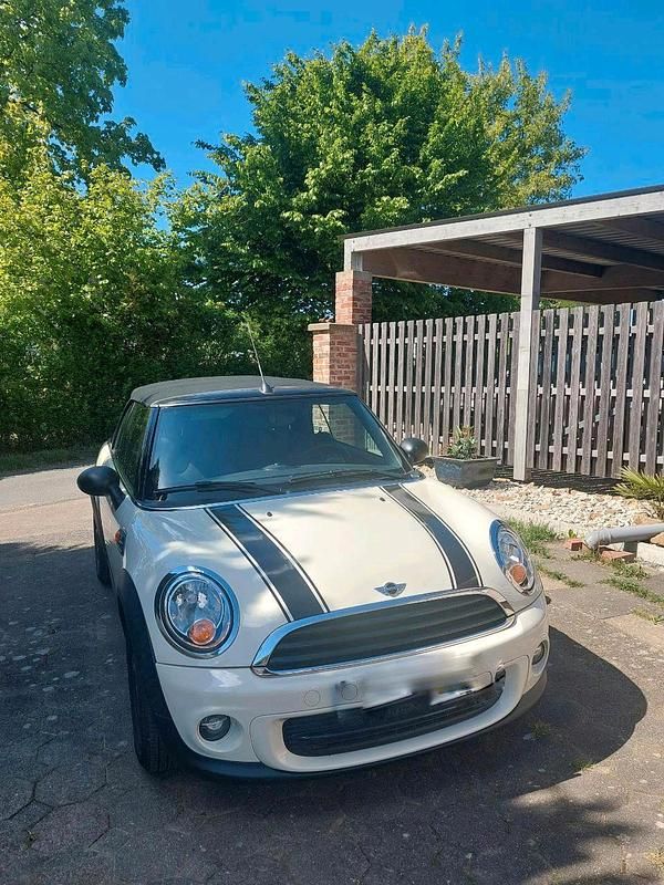 Beige Gebraucht 2014 Mini ONE Kleinwagen | 10.001 € (Fairer Preis) - Bild 1/4
