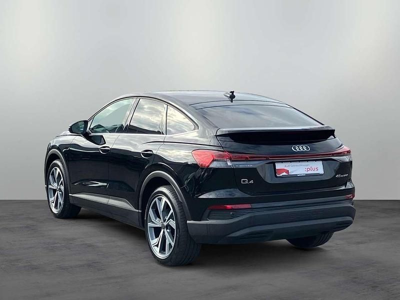 Gebraucht Audi Q4 e-tron 210 kW (286 PS) 2024 Mythosschwarz metallic SUV