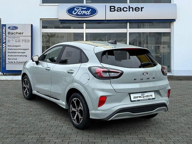 Neu Ford Puma ST-Line 125 PS (91 kW) 2025 Grau SUV