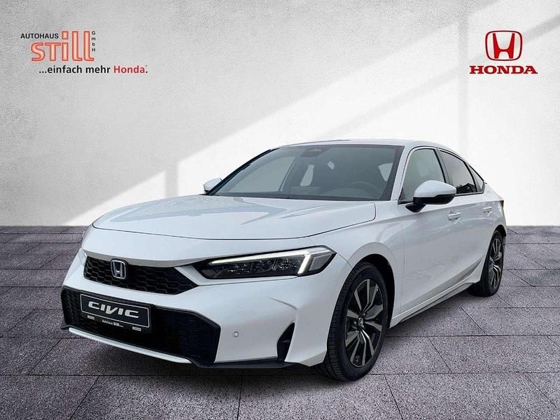 Neu Honda Civic Elegance 143 PS (105 kW) 2026 Platinum white pearl Limousine