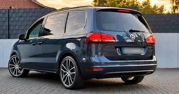 Gebraucht VW Sharan Highline 184 PS (135 kW) 2016 Blau Van / Kleinbus