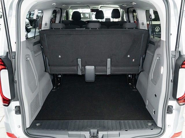 Gebraucht VW T7 Style 150 PS (110 kW) 2026 Grau Van